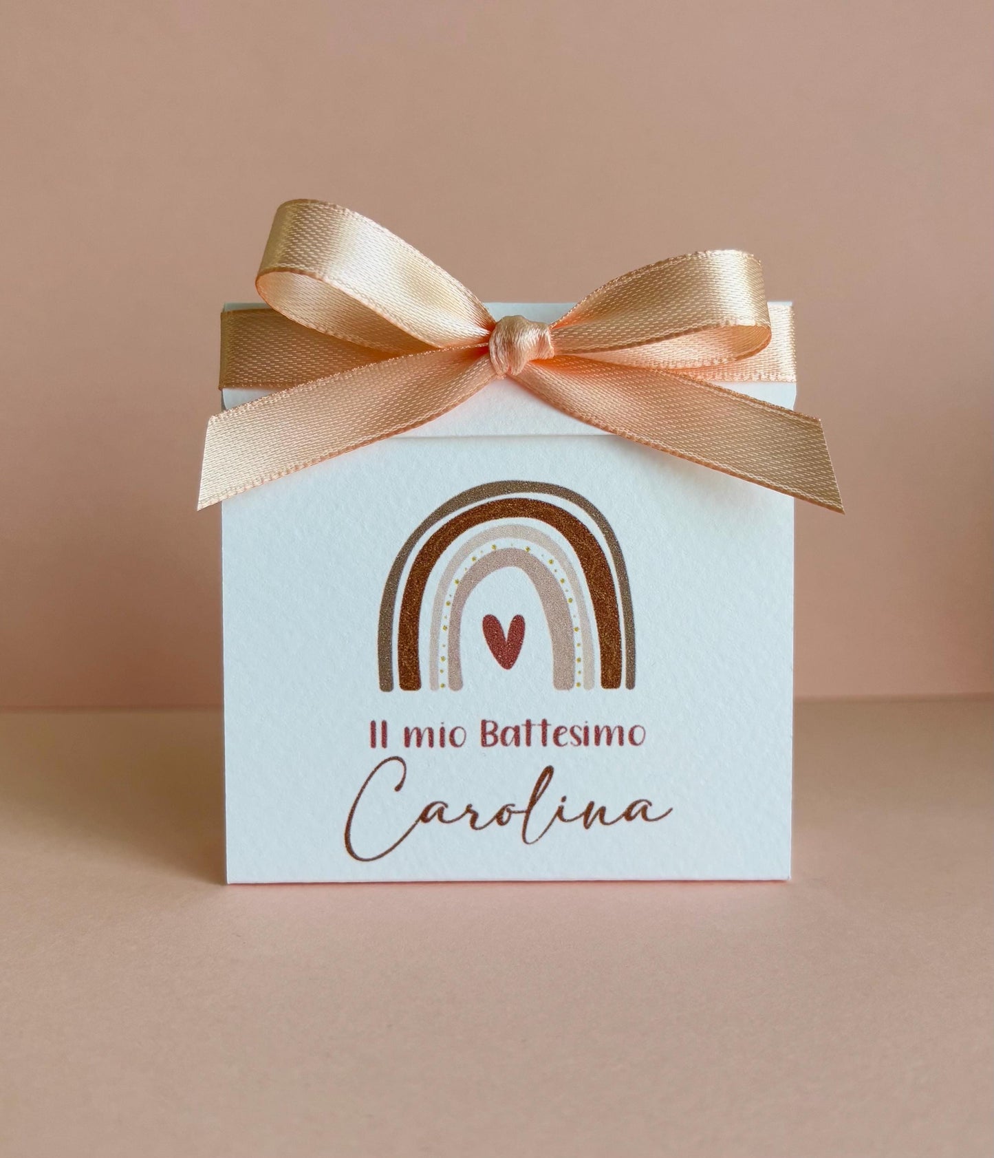 Bomboniera battesimo arcobaleno con bottoncino, scatolina porta confetti nascita, bomboniera battesimo arcobaleno stile boho