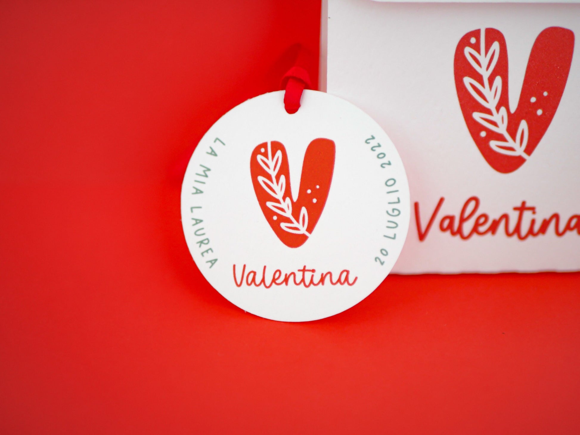 Scatolina laurea con iniziale nome, scatolina porta confetti rossa, bomboniera monogramma diploma