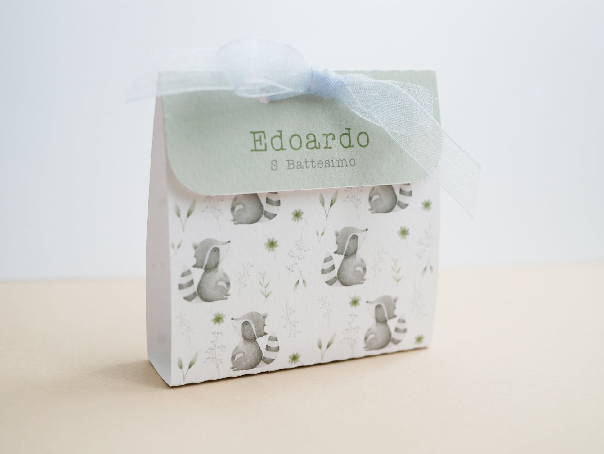 Scatolina battesimo animali del bosco, scatolina porta confetti nascita, bomboniera battesimo stile boho greenery