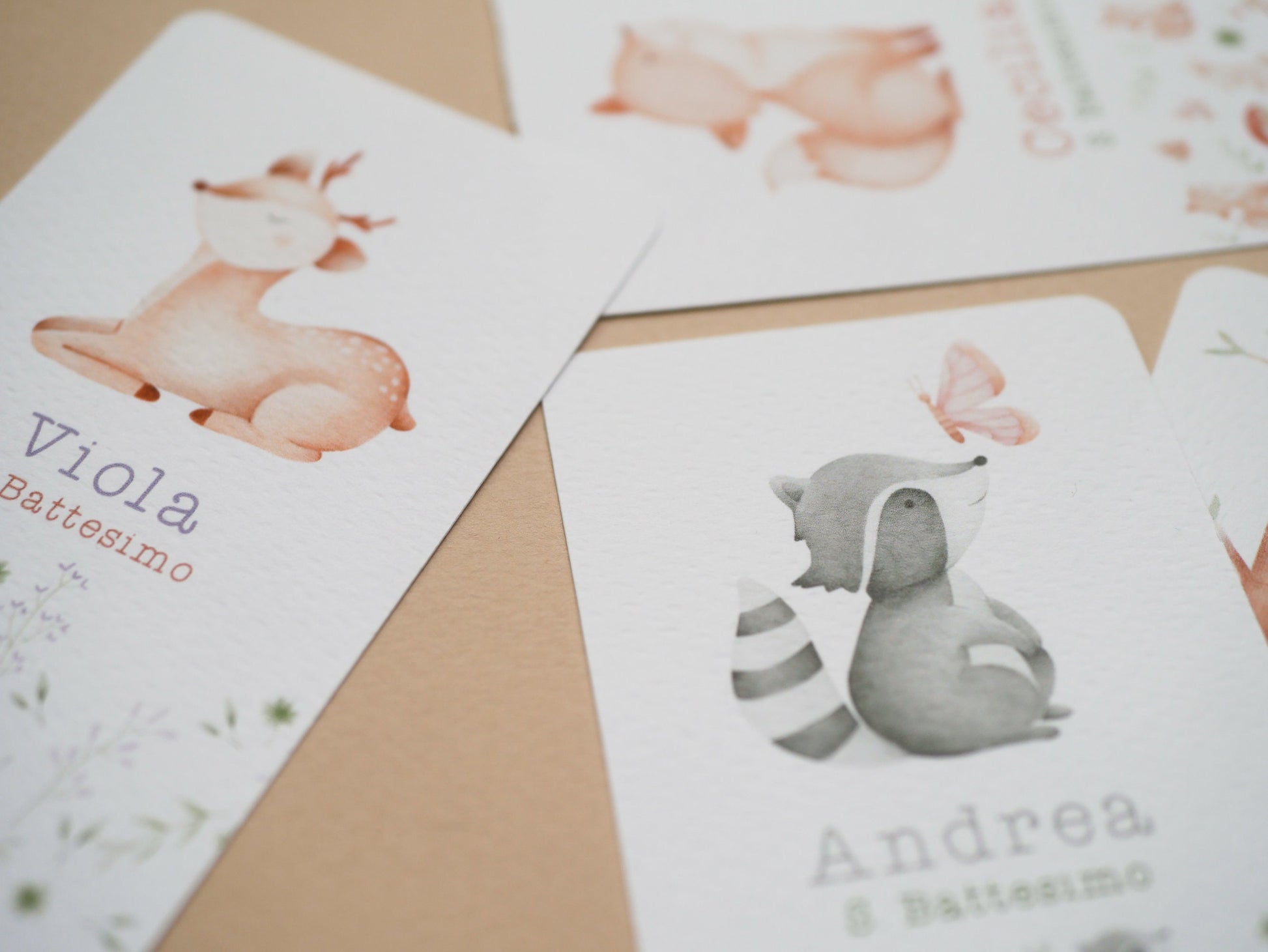 Cioccolatino personalizzato con segnalibro per Battesimo bambino con animali del bosco, segnaposto volpe, tavola Comunione, Cresima procione