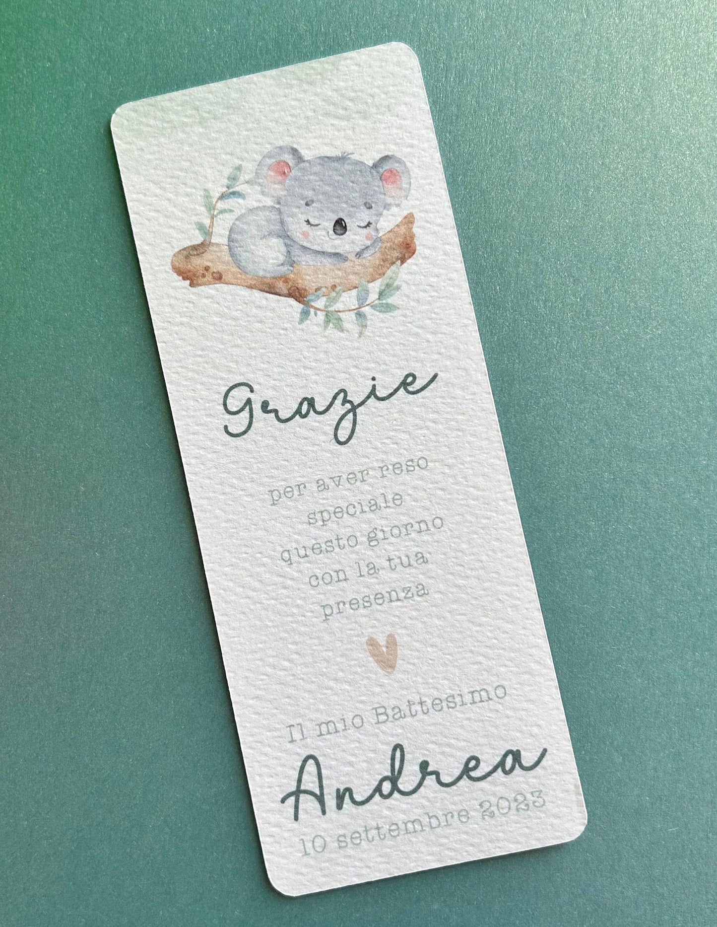 Segnalibro Battesimo con koala, segnaposto eucalipto, segnaposto tavola Comunione, segnalibro Cresima, omaggio ospiti