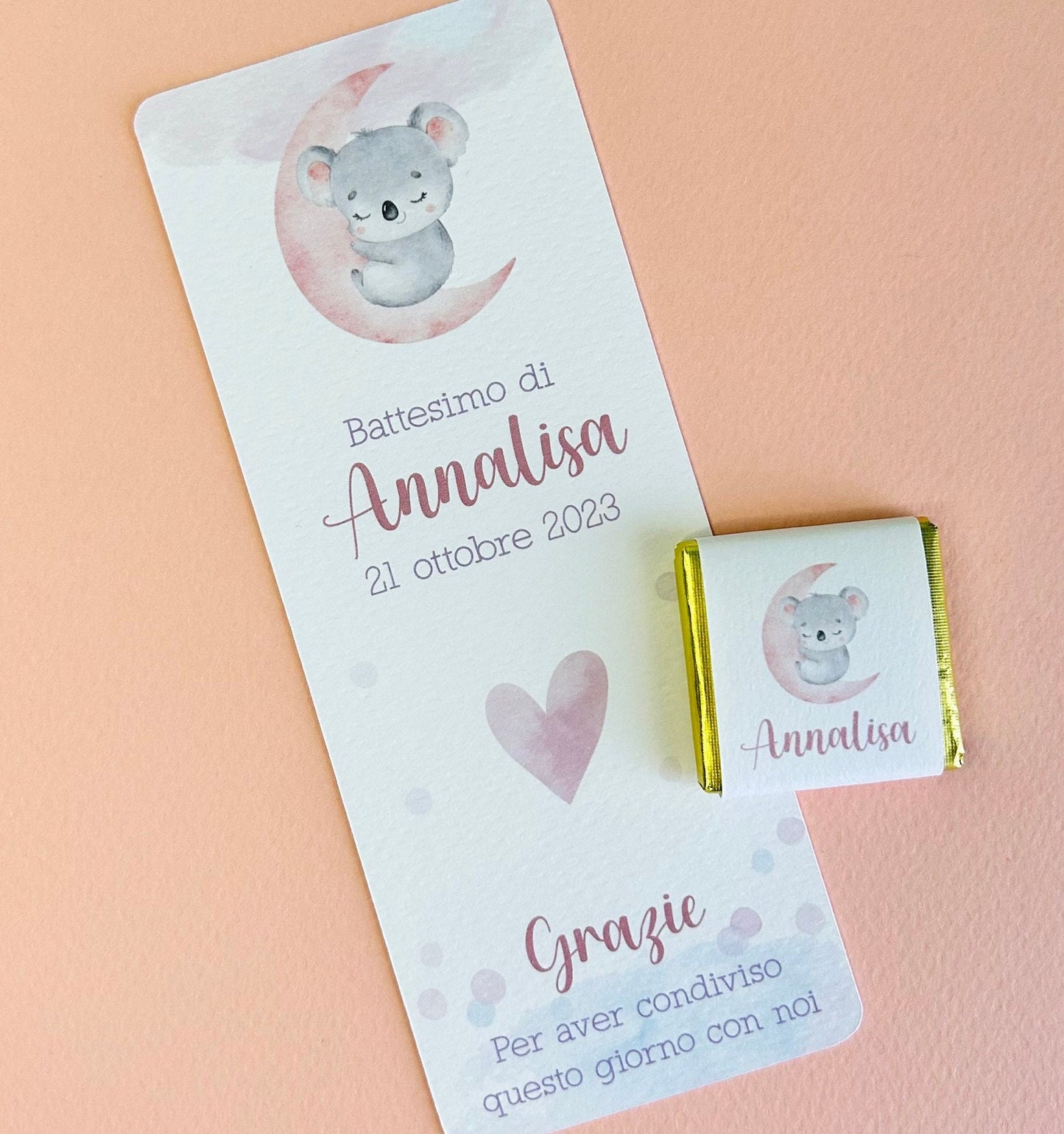Cioccolatino personalizzato con segnalibro per Battesimo bambino con koala, segnaposto battesimo con koala, Compleanno tema koala
