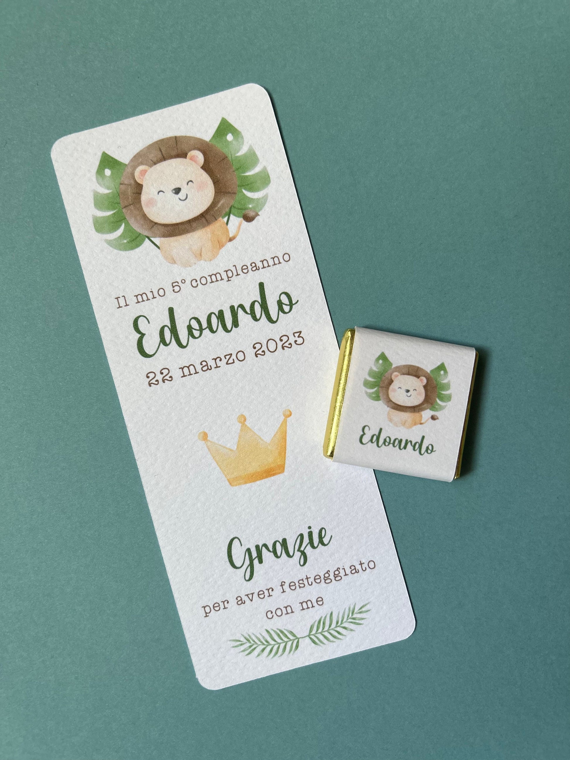Cioccolatino e segnalibro personalizzato con animali della savana: rendi indimenticabile il compleanno del tuo bimbo e altri eventi speciali
