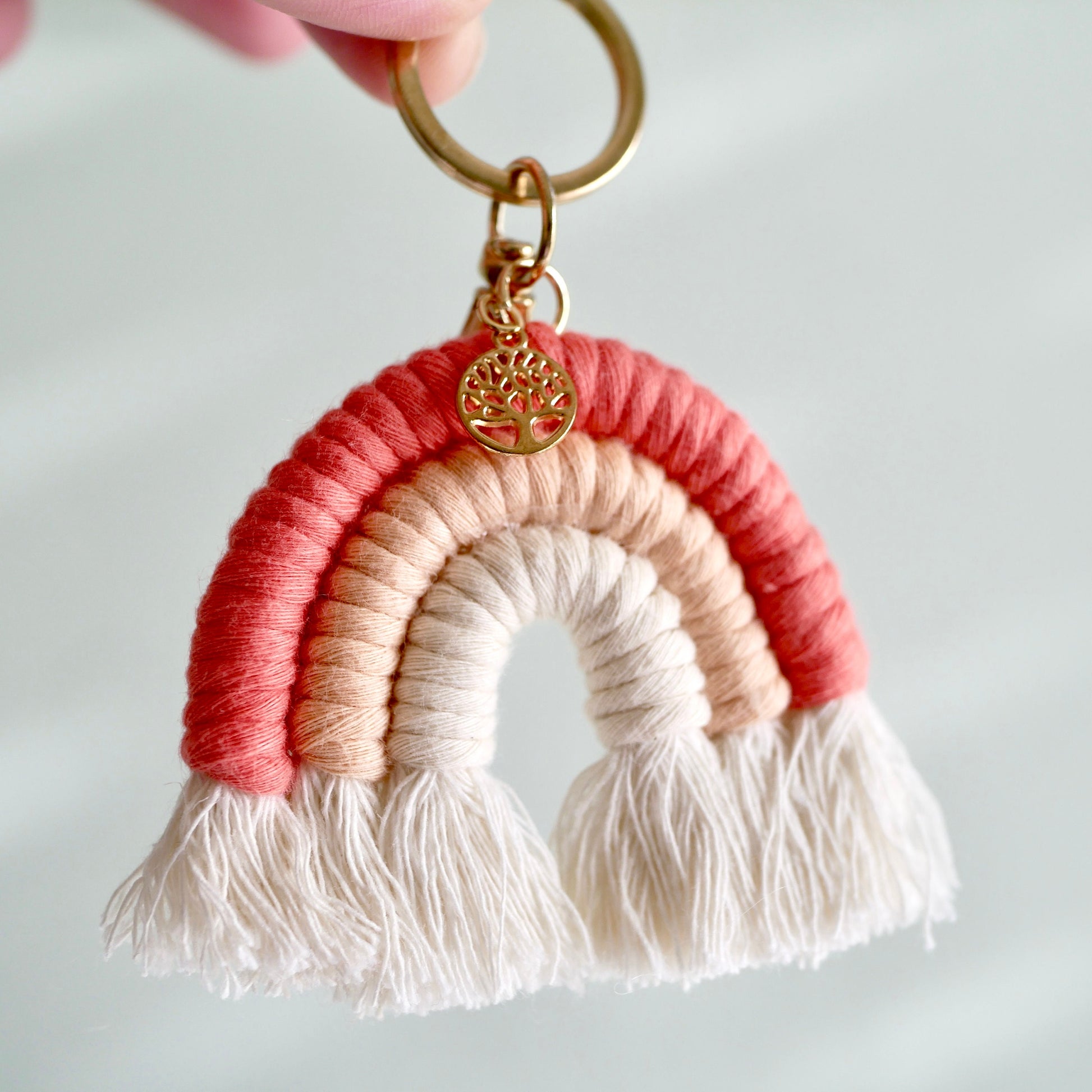 Regalo madrina battesimo personalizzato, portachiavi arcobaleno in macramé, regalo damigella matrimonio, vuoi essere la mia testimone?