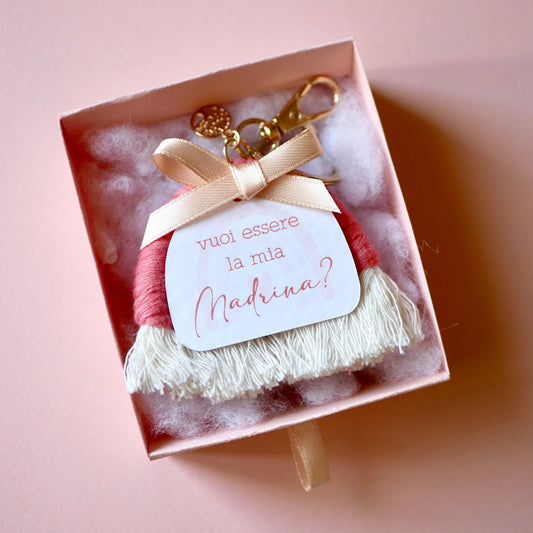 Regalo madrina battesimo personalizzato, portachiavi arcobaleno in macramé, regalo damigella matrimonio, vuoi essere la mia testimone?