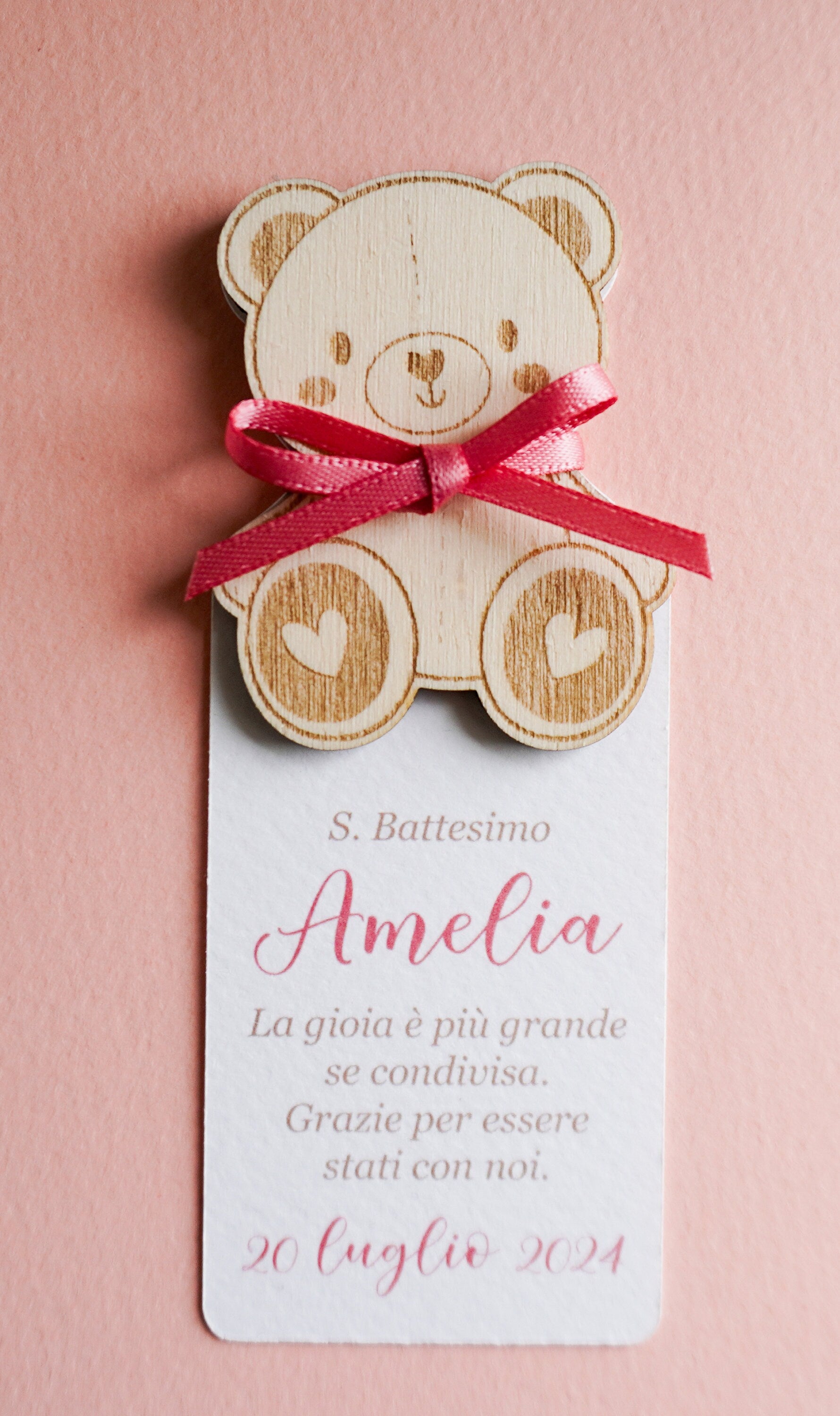 Segnaposto in legno con orsetto, Calamita orsacchiotto in legno con segnalibro per Battesimo bambino e bambina