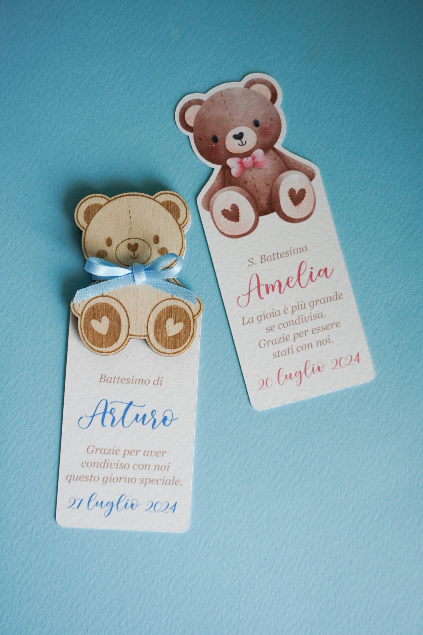 Segnaposto in legno con orsetto, Calamita orsacchiotto in legno con segnalibro per Battesimo bambino e bambina