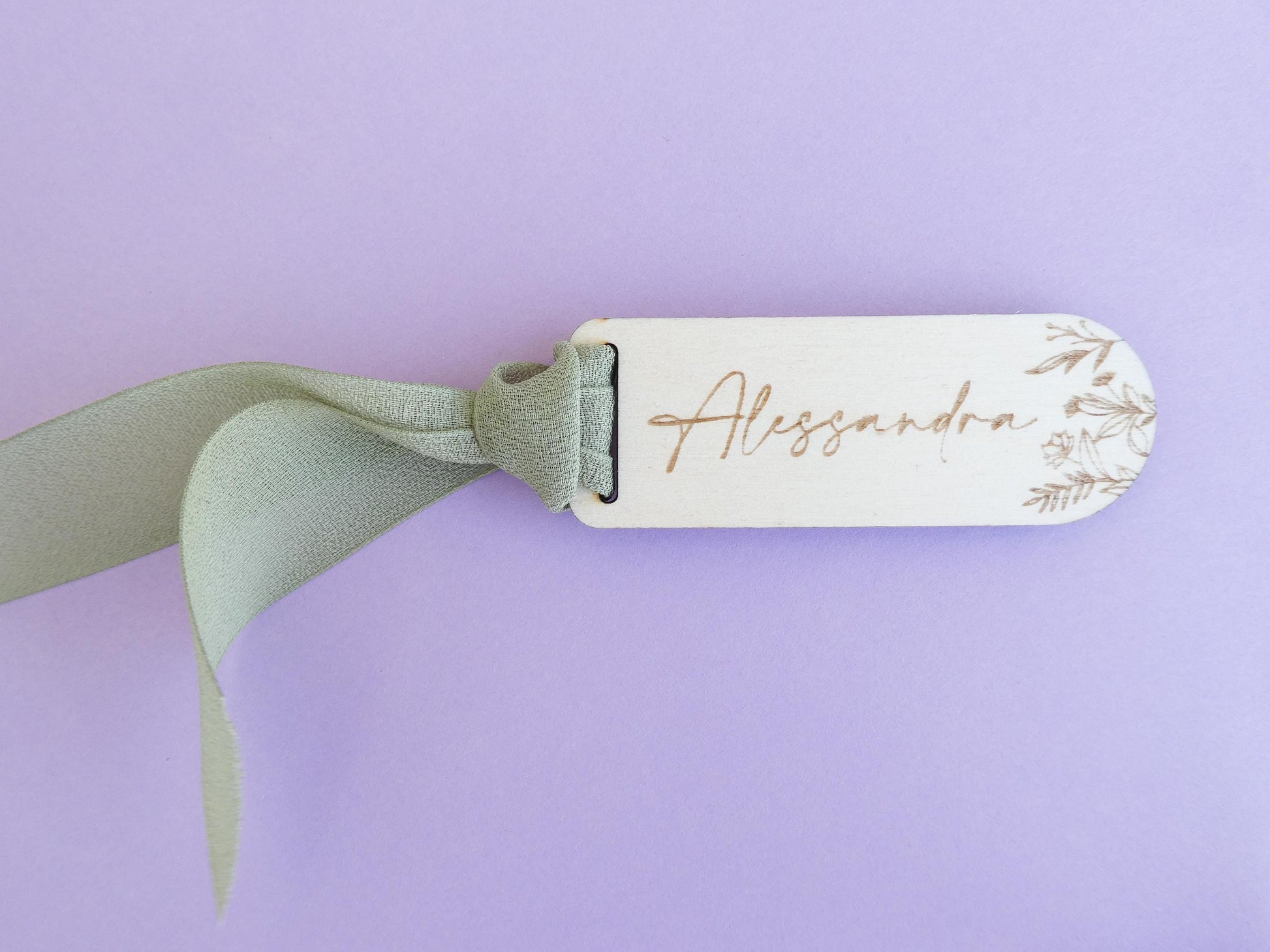 Segnaposto in legno per Matrimonio con nastro di chiffon, tag in legno, segnaposto floreale Prima Comunione, Battesimo bambina o bambino