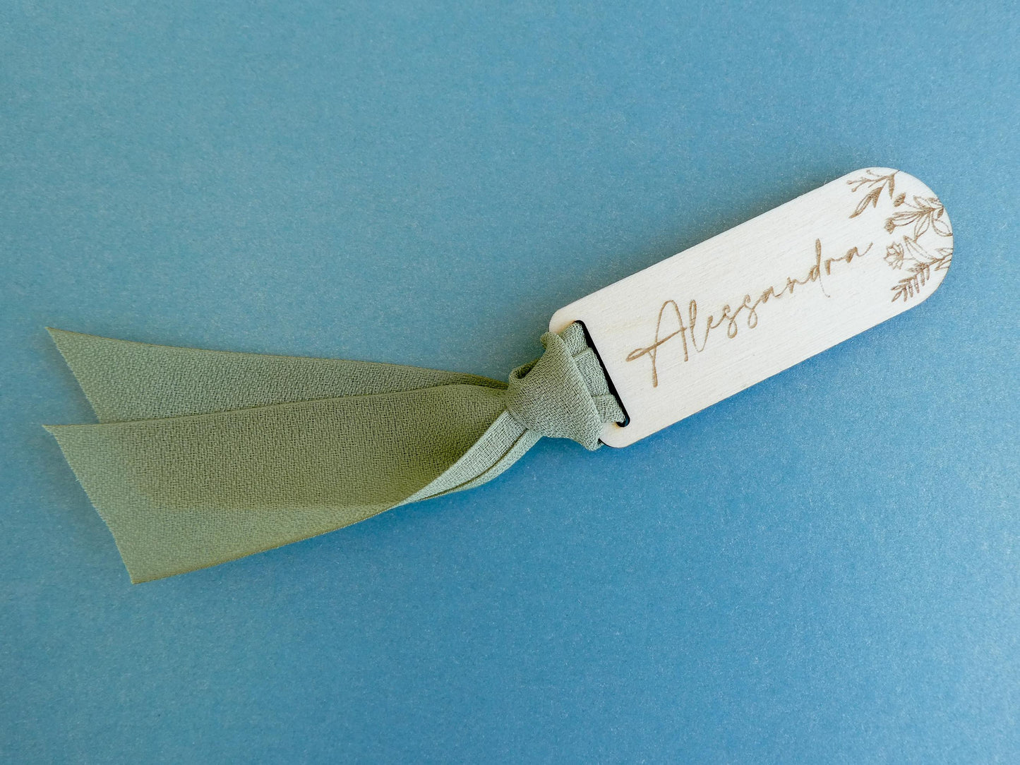 Segnaposto in legno per Matrimonio con nastro di chiffon, tag in legno, segnaposto floreale Prima Comunione, Battesimo bambina o bambino