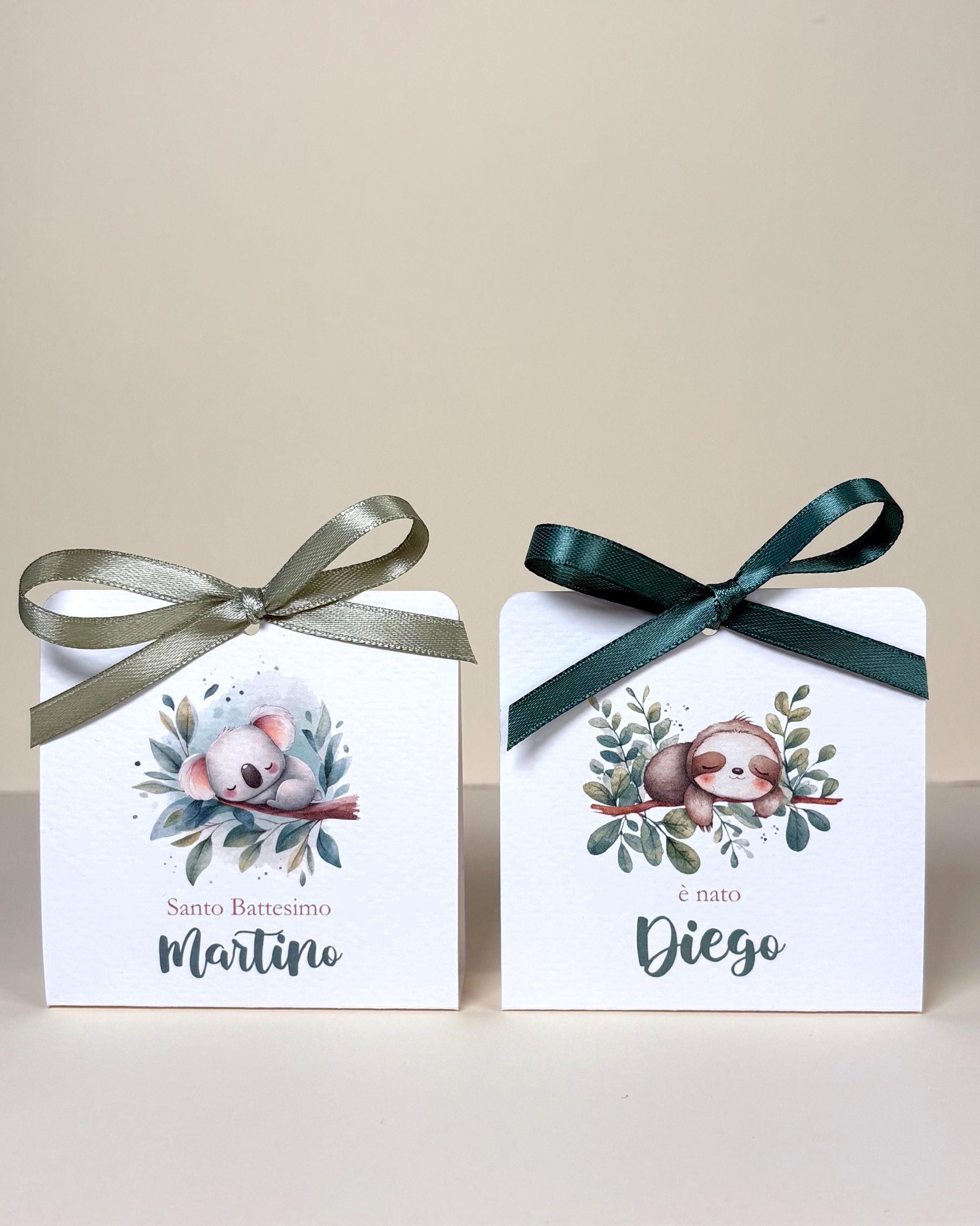 Scatolina battesimo bambino con koala, scatolina porta confetti nascita, bomboniera battesimo bambino con bradipo illustrazioni acquerello